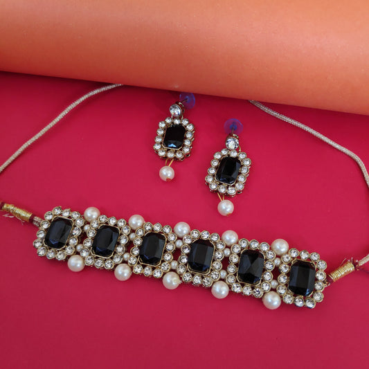 Black Mini Choker Set