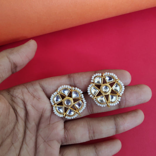 Small Size Kundan Studs