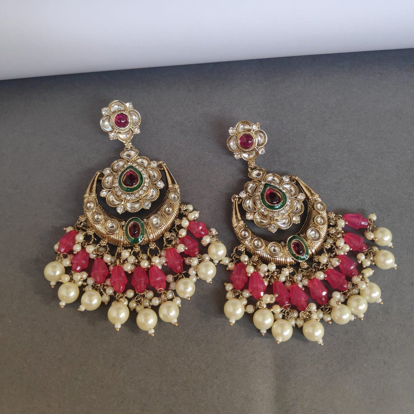 Pachi Kundan Crystal Pearls Latkan Chandbali