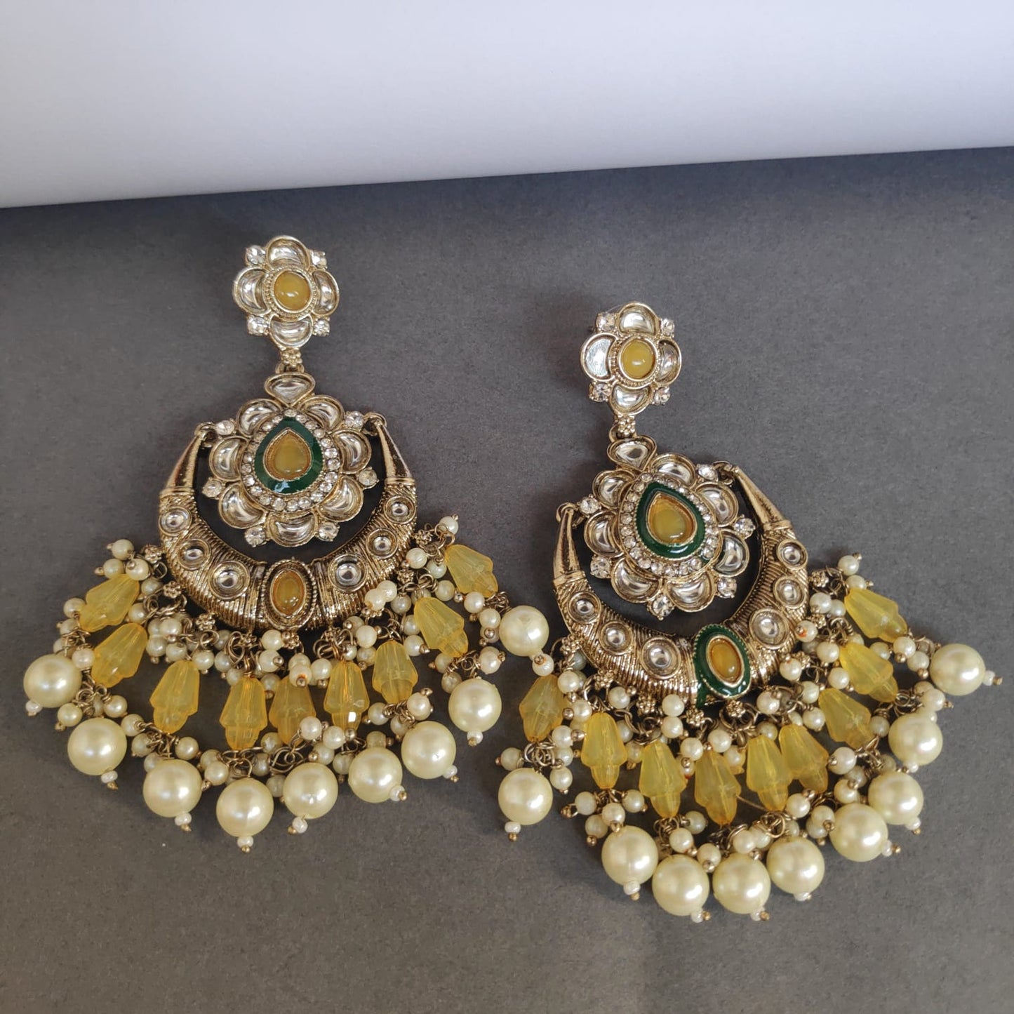 Pachi Kundan Crystal Pearls Latkan Chandbali