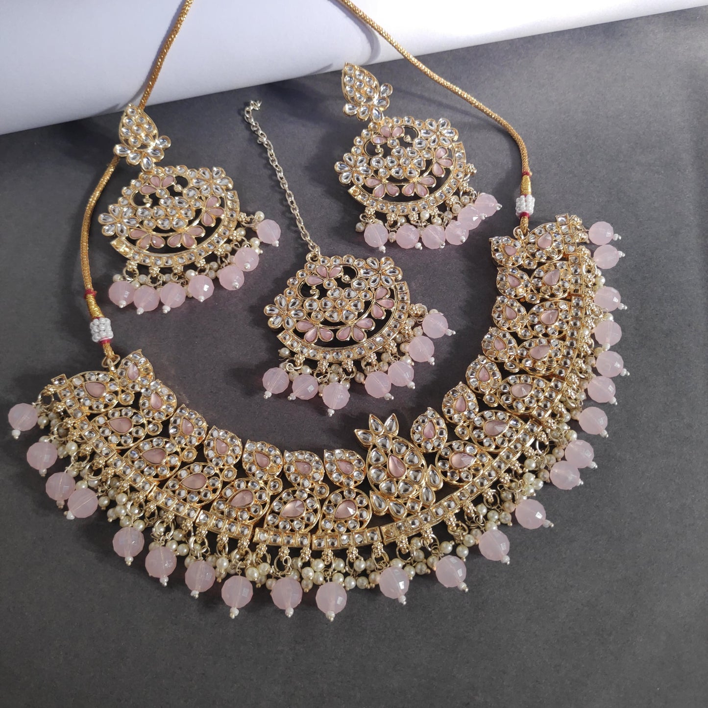 Necklace Set With Pachi Kundan Work And Pearls Detailing