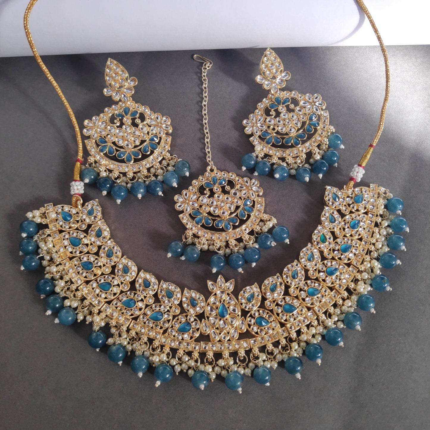 Necklace Set With Pachi Kundan Work And Pearls Detailing