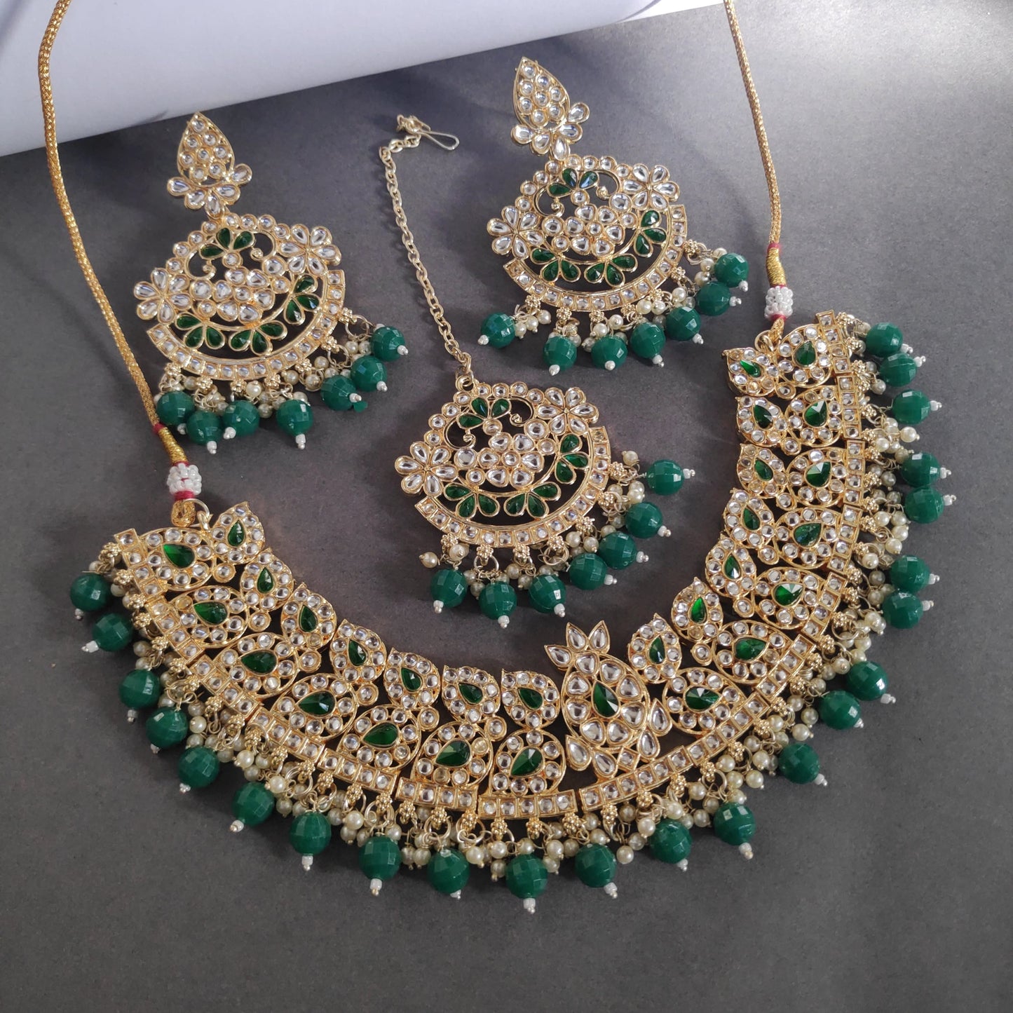 Necklace Set With Pachi Kundan Work And Pearls Detailing