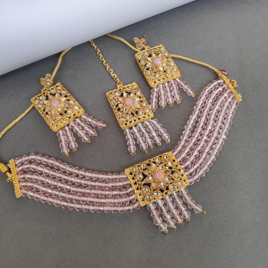 Choker Set With Pair Of Earrings And Maang Tika