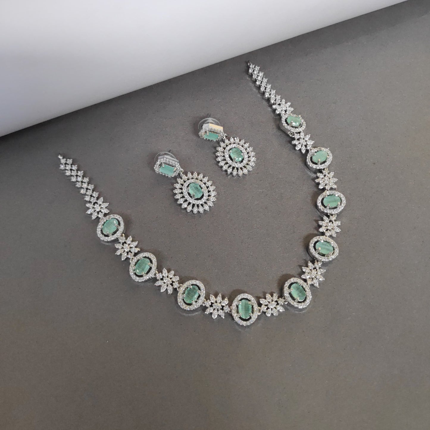 AD Necklace Set